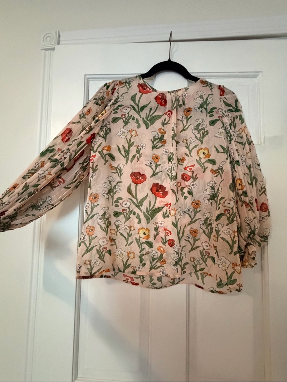 eva mendes for New York & Company Light Pink Floral Blouse